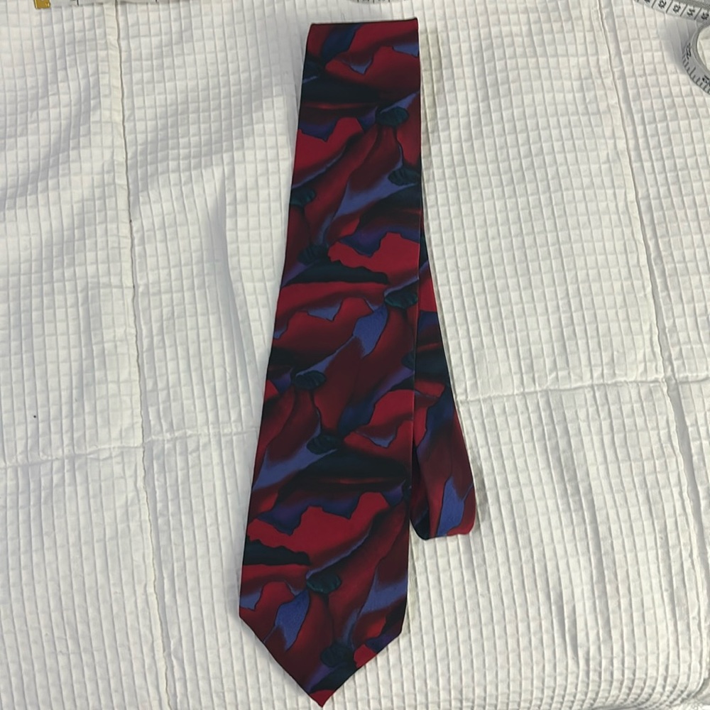 Jerry Garcia art series tie.